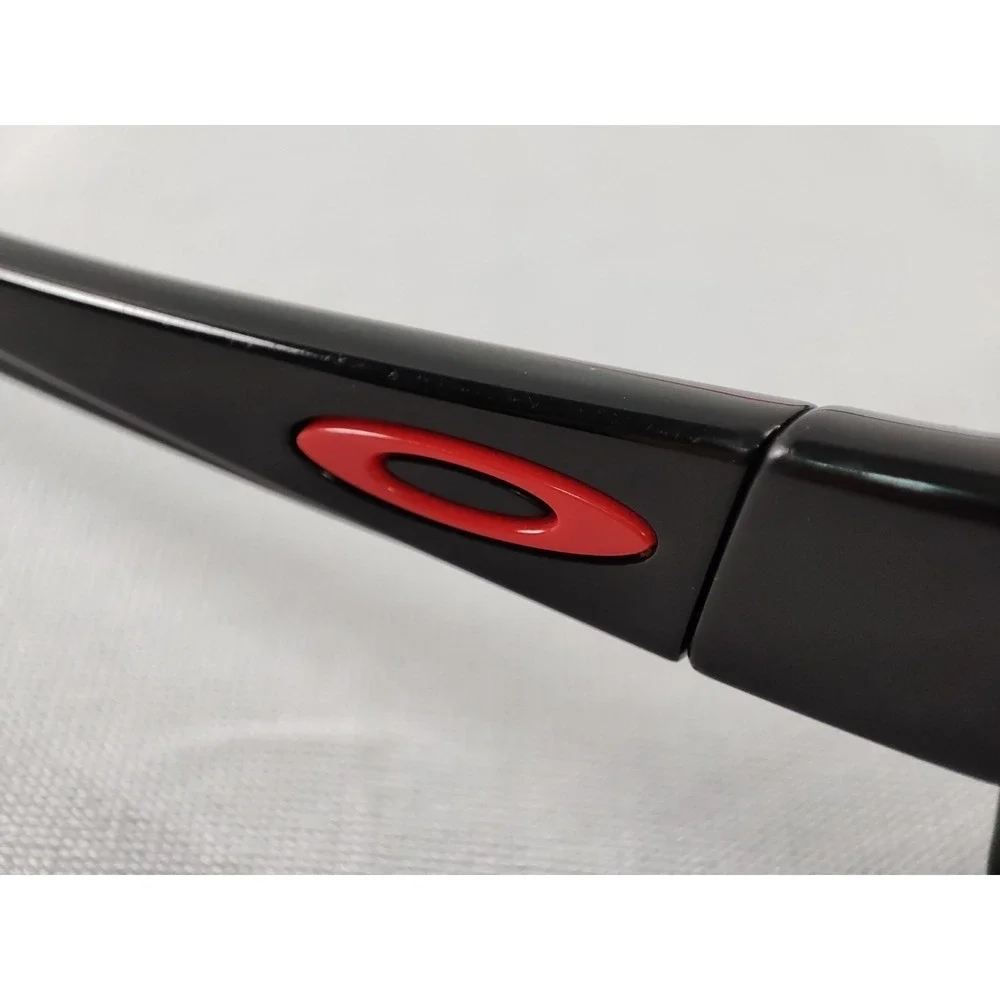 Oakley airdrop xs