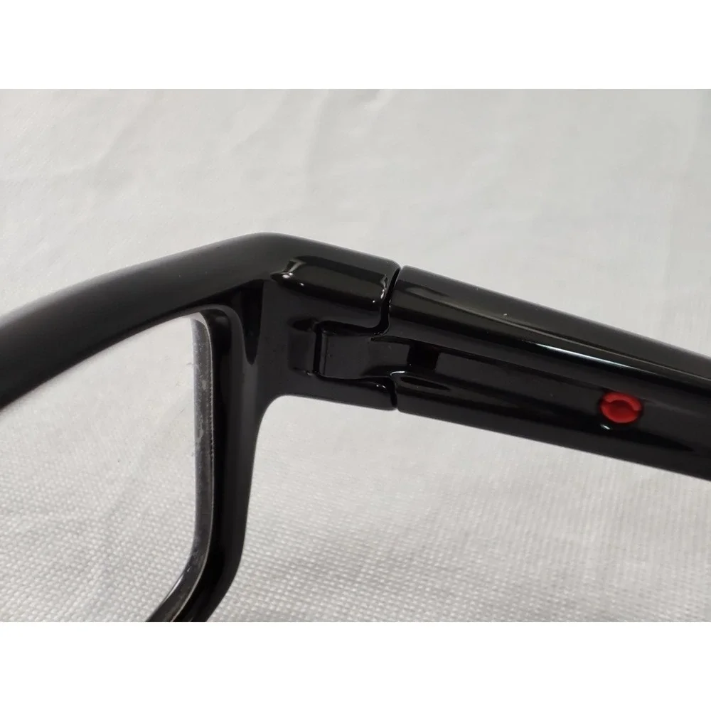 Oakley airdrop xs