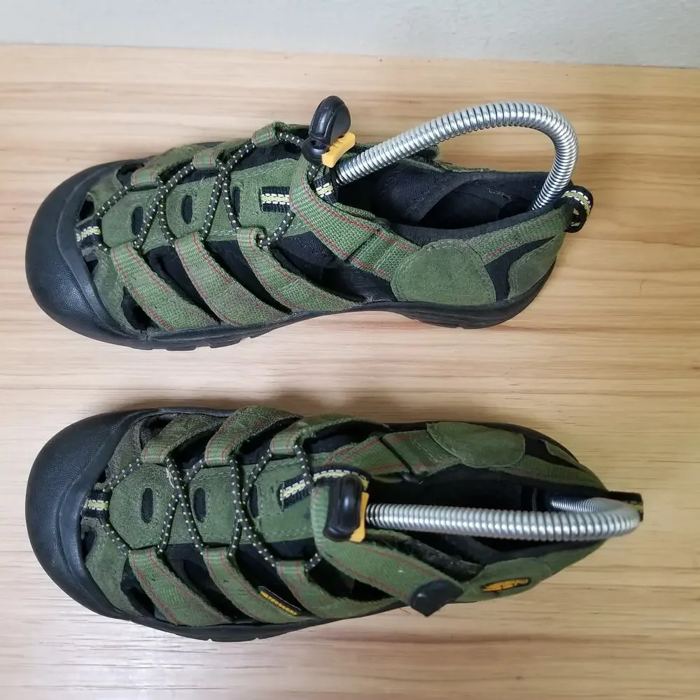 Keen free gently gorpcore
