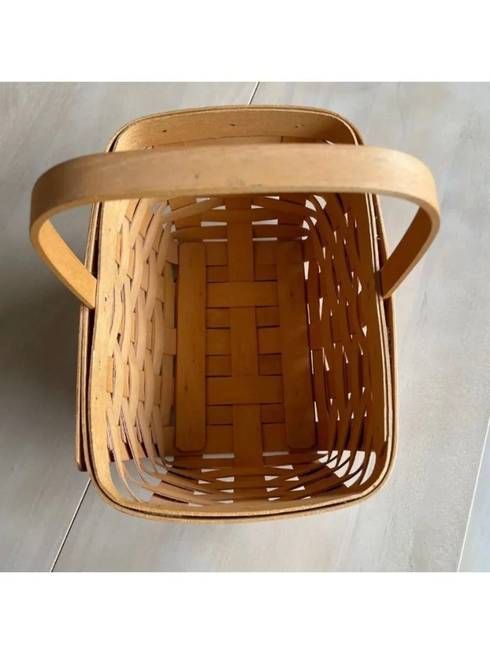 Longaberger ***smoke free