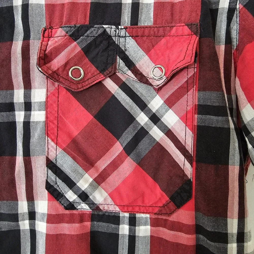 JNCO Men's Red‎ & Black Western Style Plaid Shirt Size L Short Sleeve
