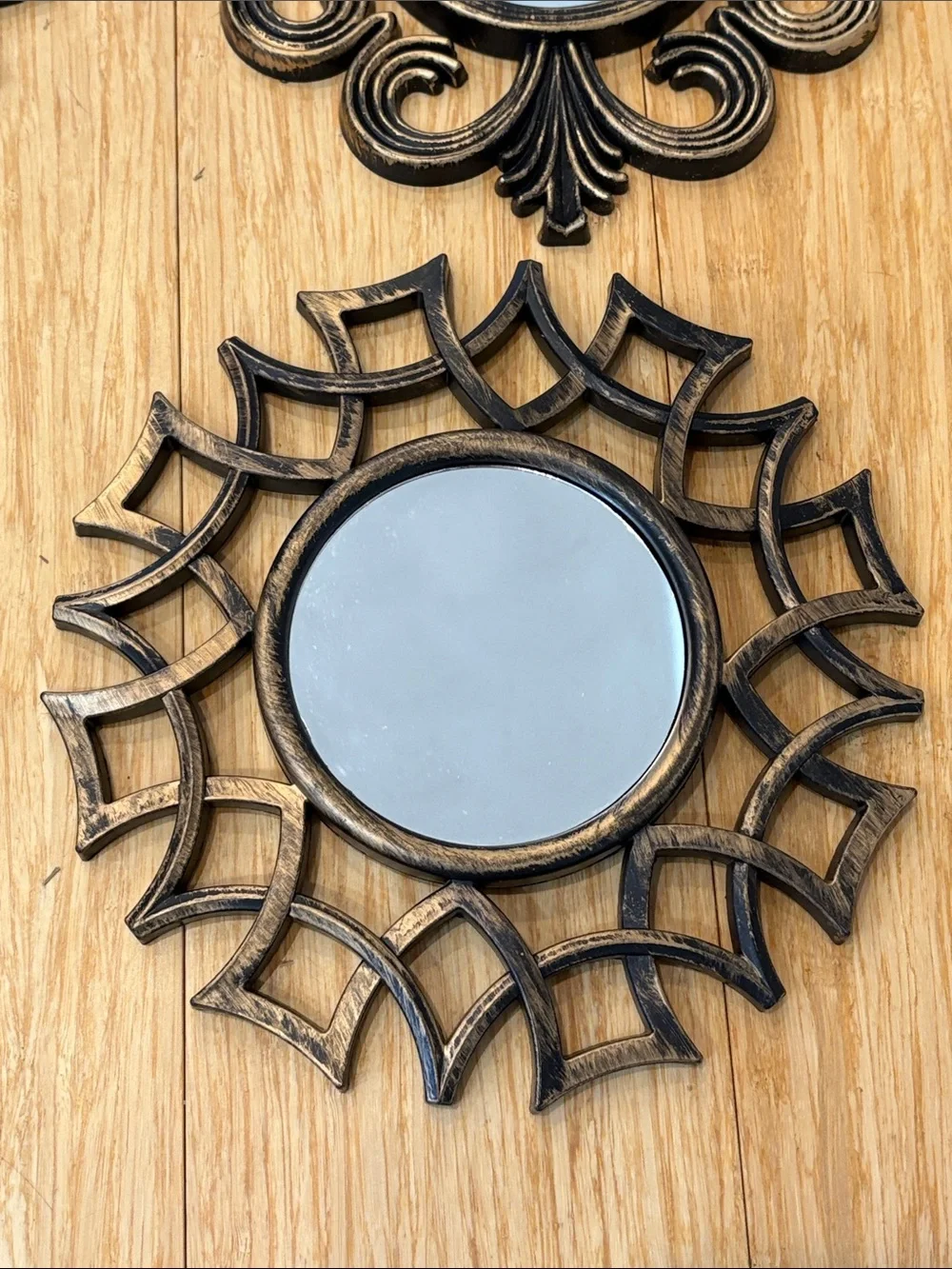 N/A set decorative