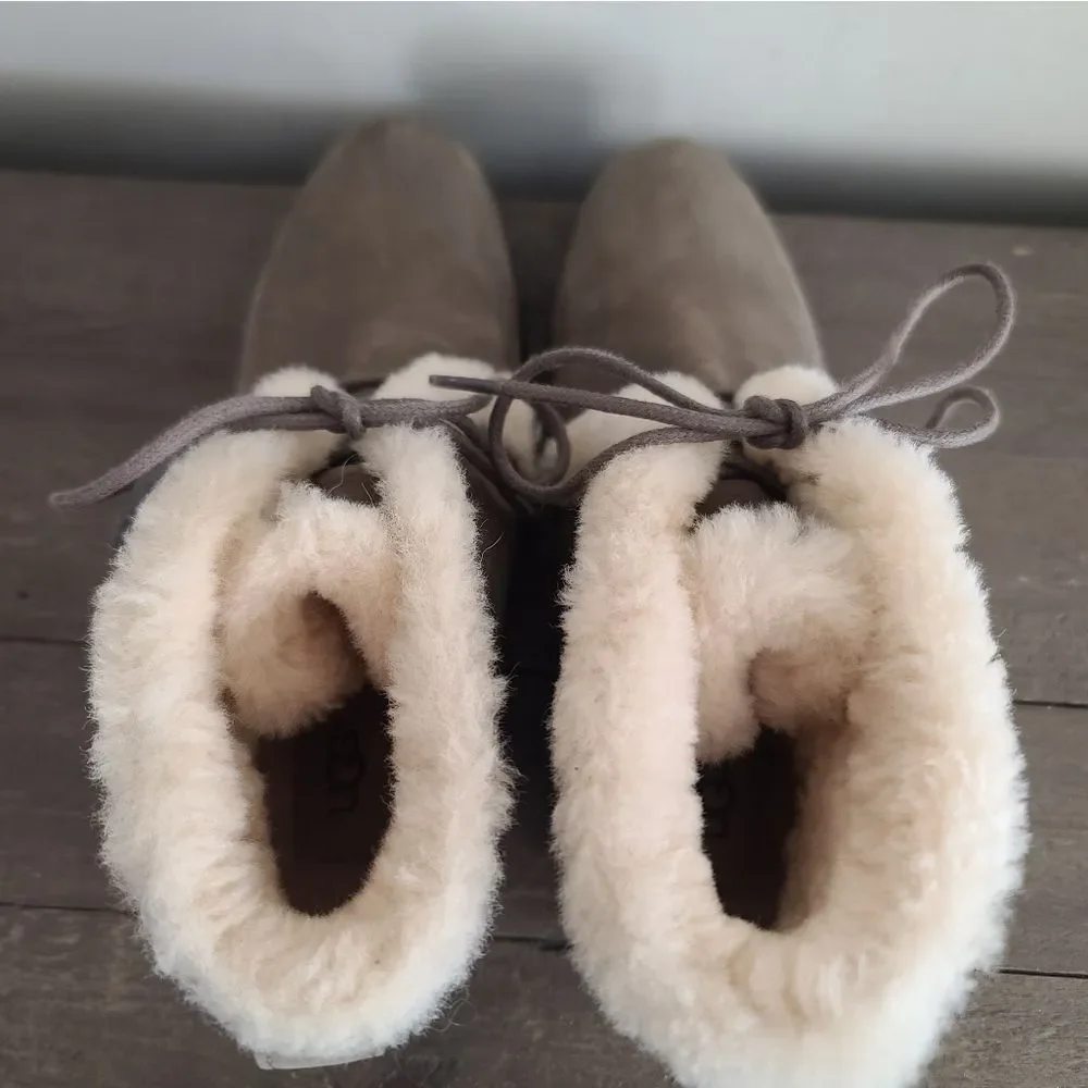 UGG worn once