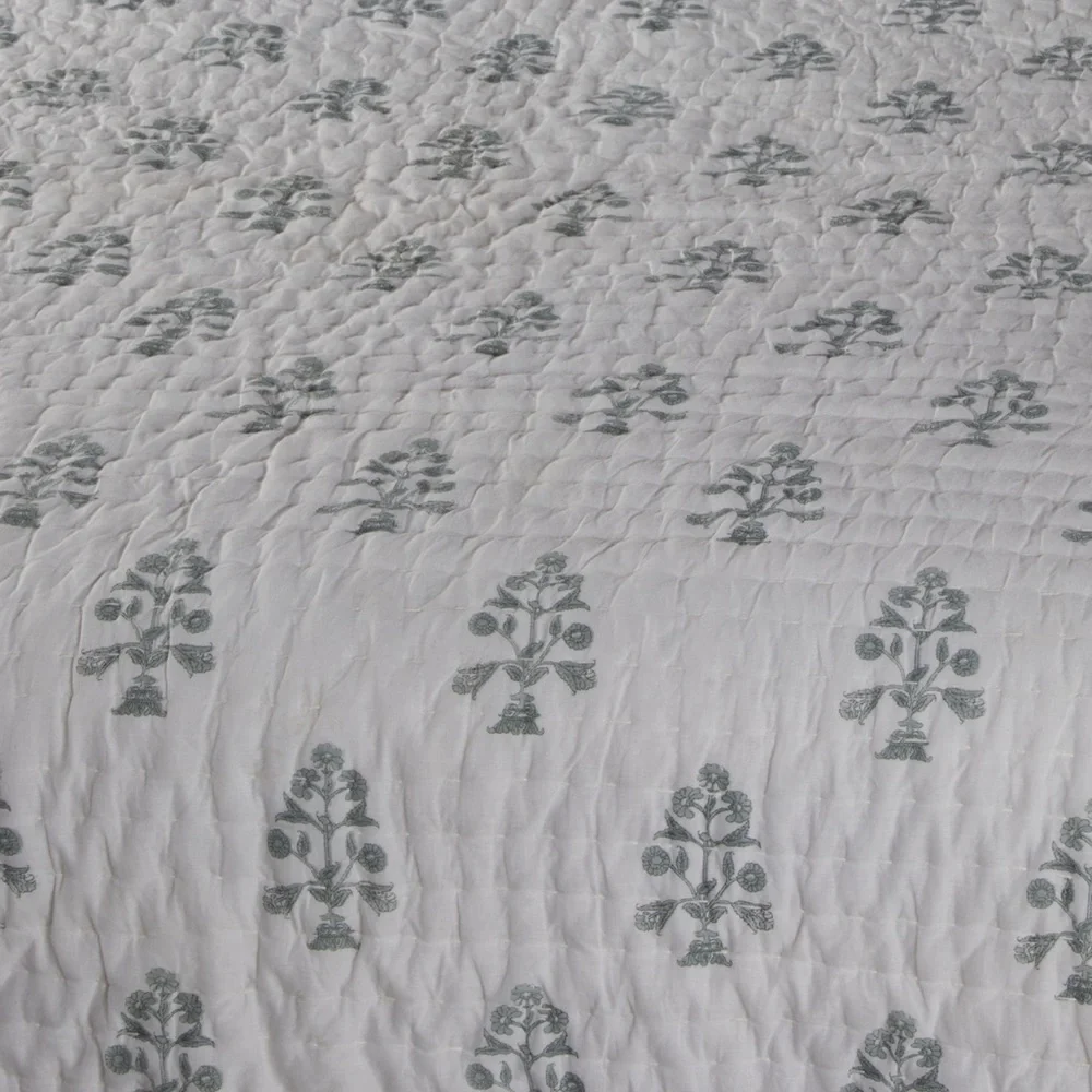 🎉LAST PIECE‎ 🎉RACHEL ZOE Block Print Stitch Quilt