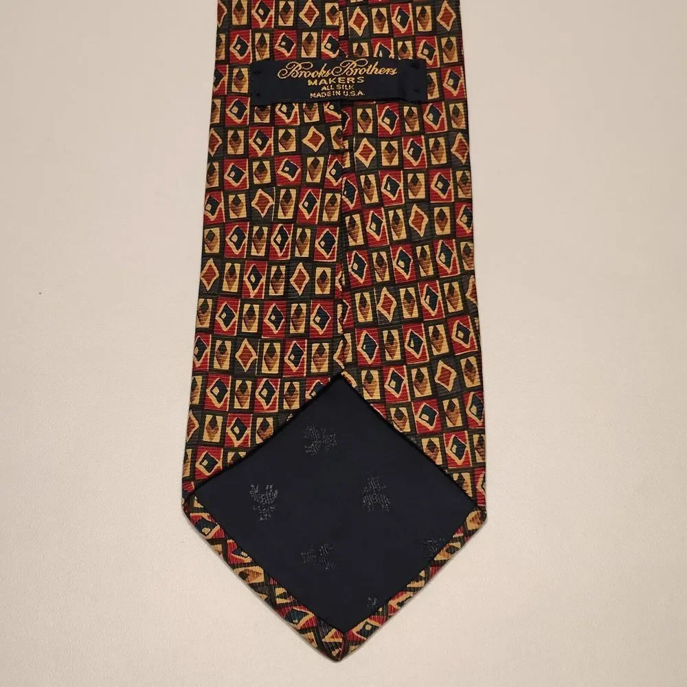 BROOKS BROTHERS Makers Mens 100% Silk Necktie USA‎ Designer Geometric