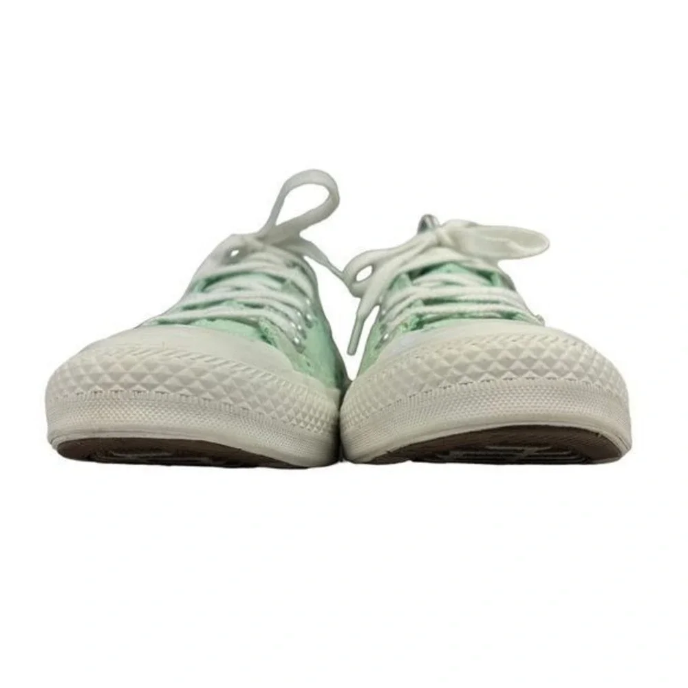 Converse women us