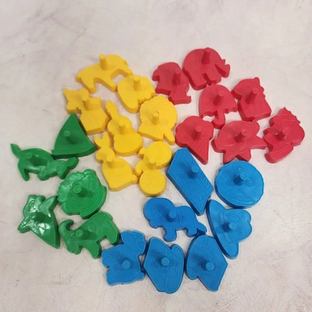 Vintage 1977 Wilton alphabet shaped‎ cookie cutters set of 26 pieces