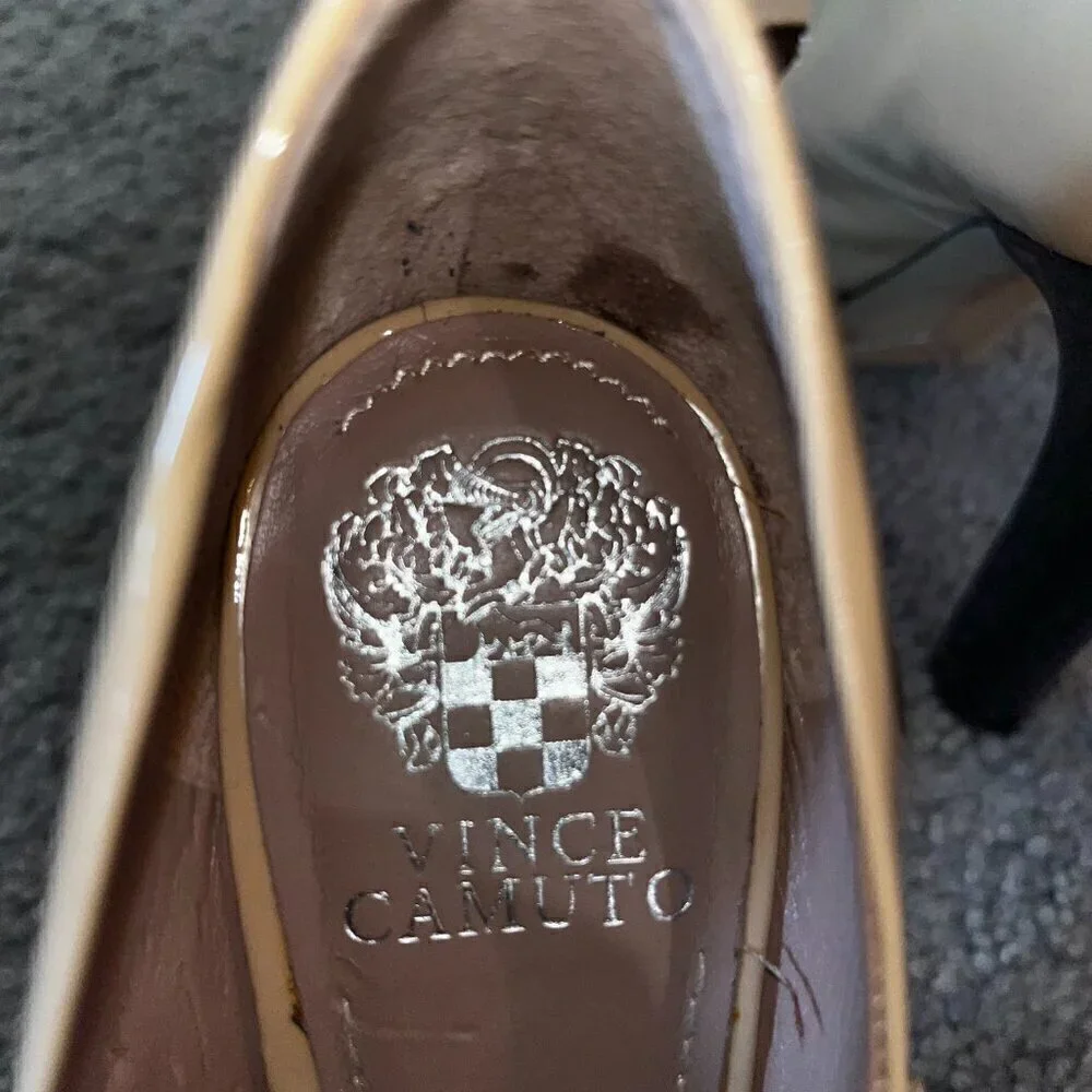 Vince Camuto vince camuto