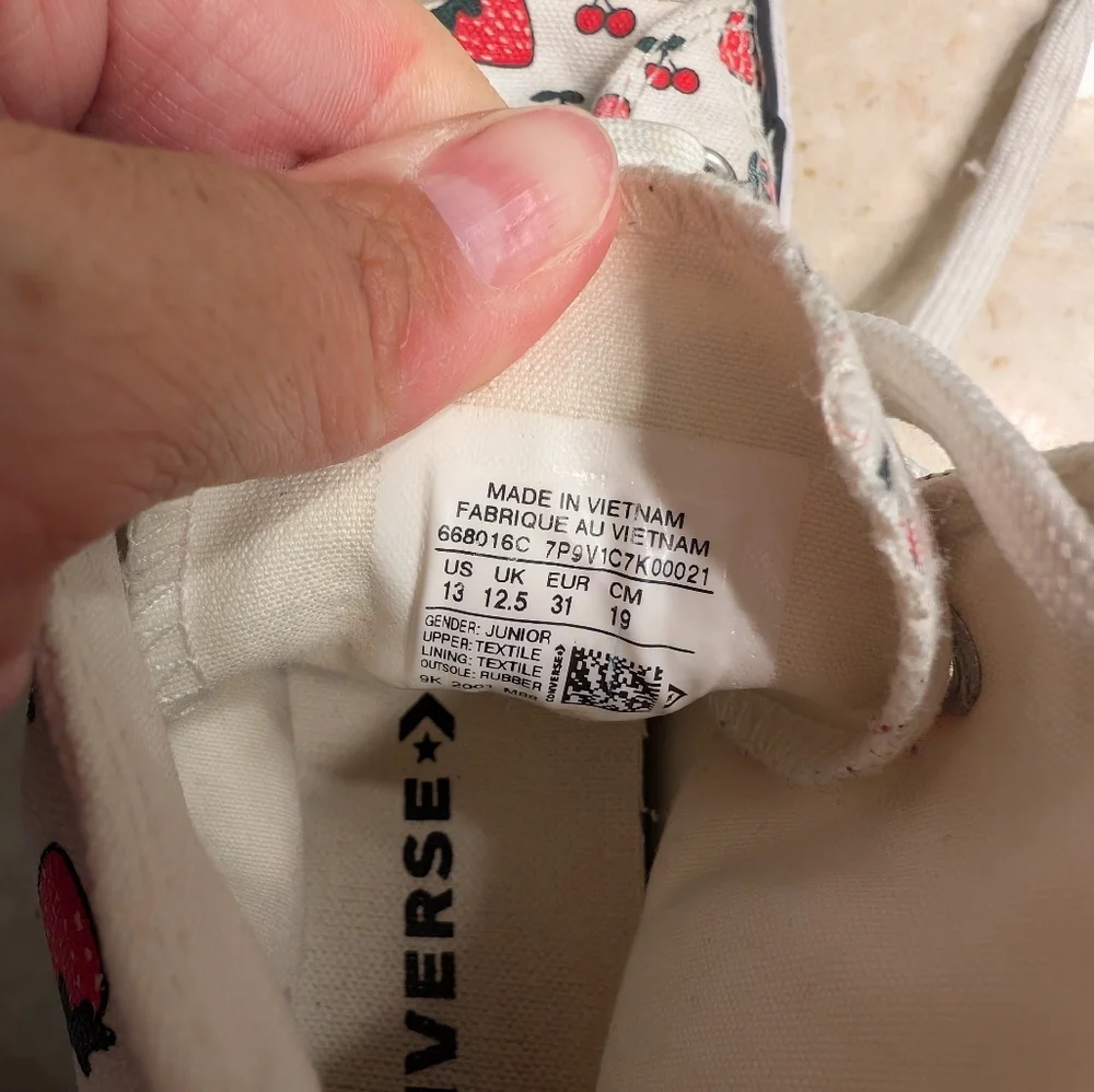 Converse Chuck Taylor All Star Lift Hi Sneakers, White & Red Strawberry - Sz 13