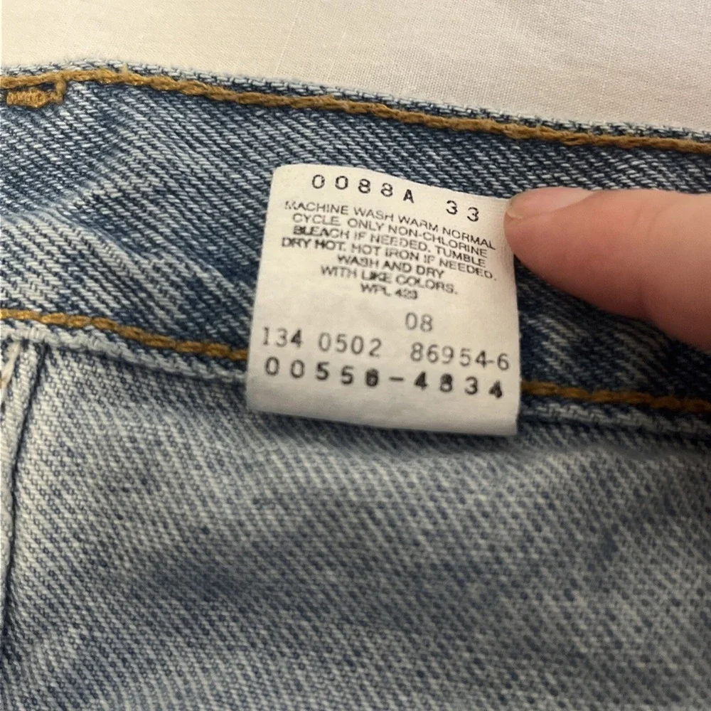 Vintage Levis 550 Jeans Mens 38x34 Relaxed Fit Blue Denim Light Wash Y2K