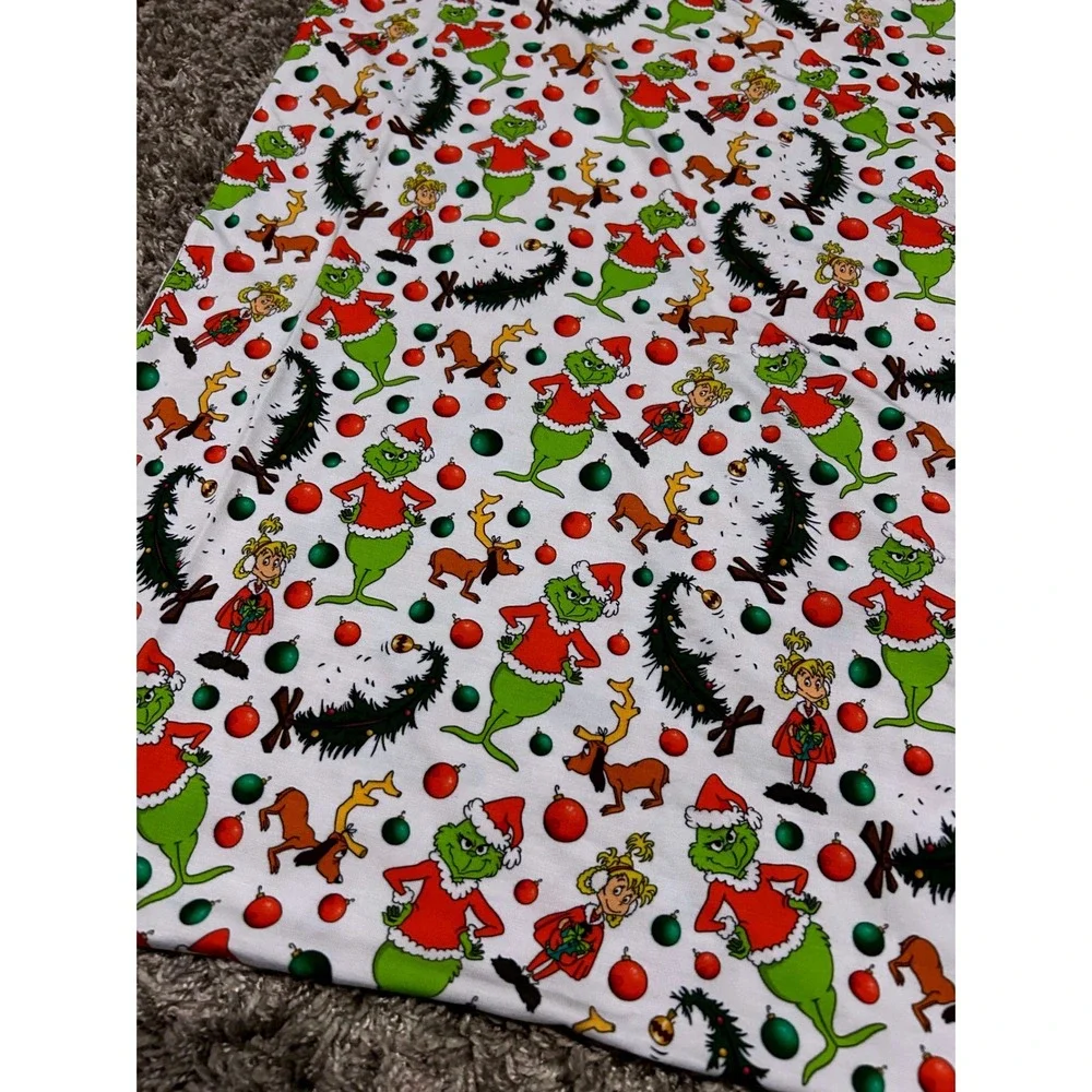 Bundle of Joy Company Grinch‎ Christmas All Over Print pillow case soft White