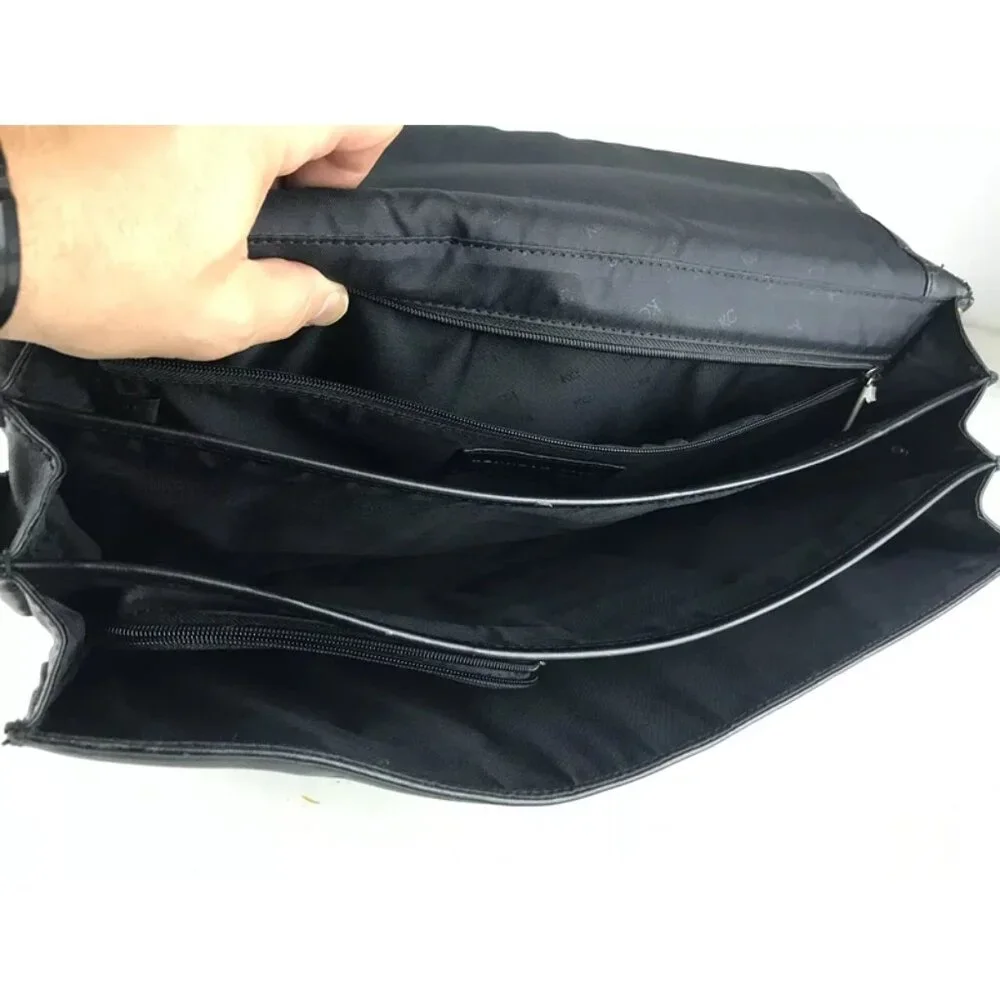 Kenneth Cole kenneth cole