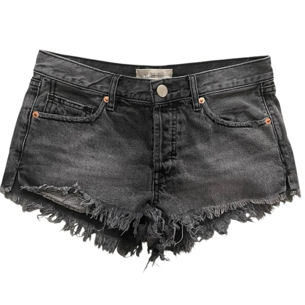 Free People Women’s denim jean shorts size 25 black frayed shorties Button fly