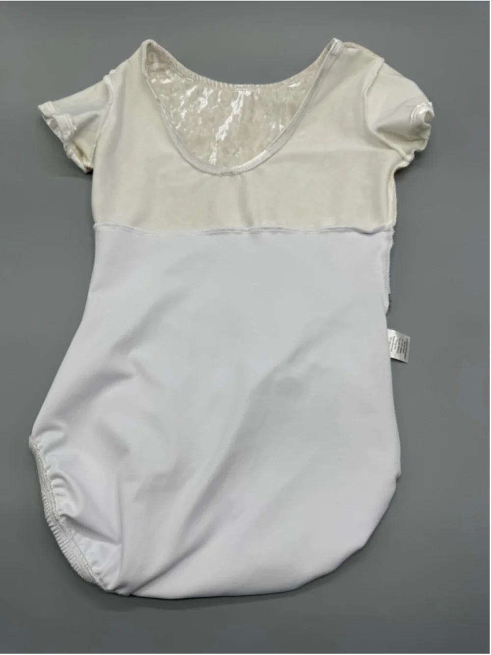 Luckyleo Dancewear please look