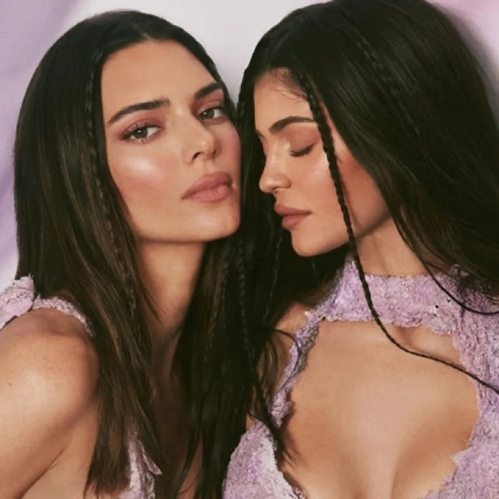 Kylie Cosmetics kendall collection blush and highlighter cheek quad