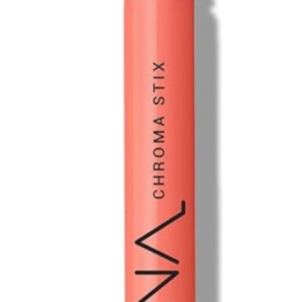 Anastasia Beverly Hills enhance your