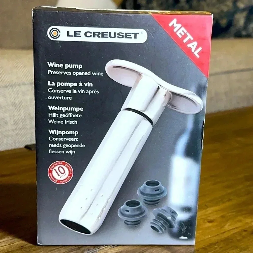 Le Creuset nwt le