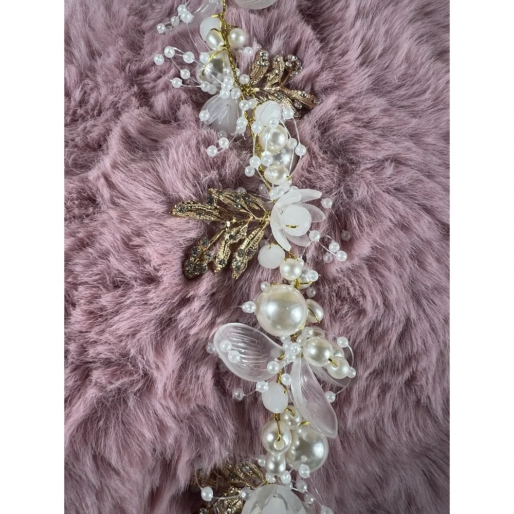 Handmade this gold