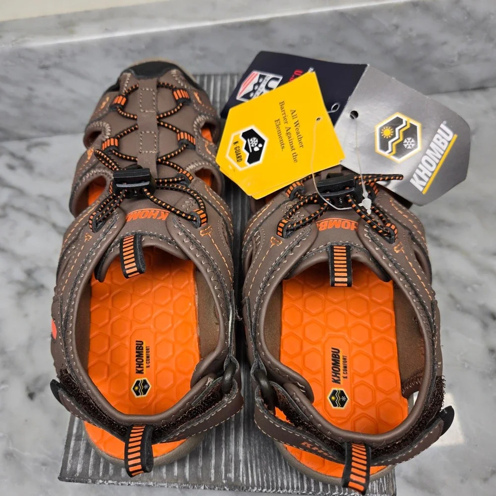 Khombu closed toe