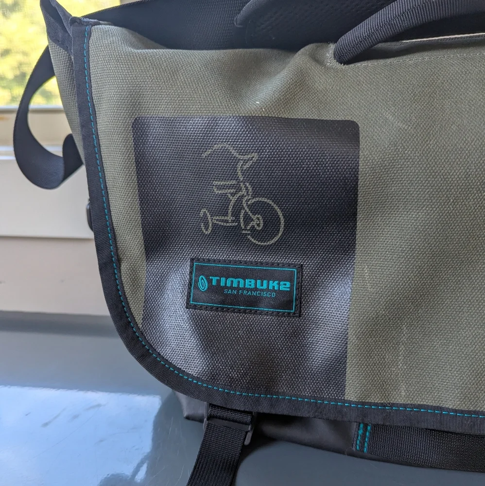 Timbuk2 Stork Messenger Diaper Bag Green Coated Canvas‎