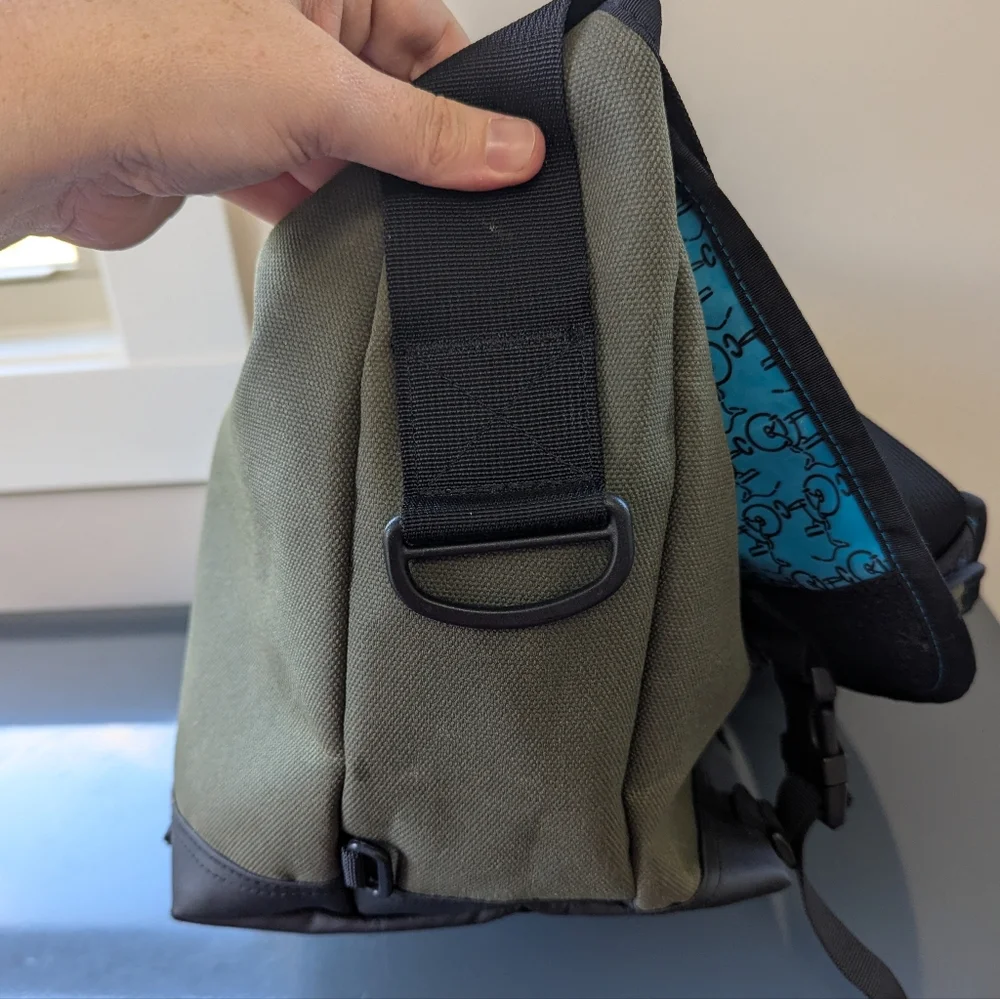 Timbuk2 Stork Messenger Diaper Bag Green Coated Canvas‎