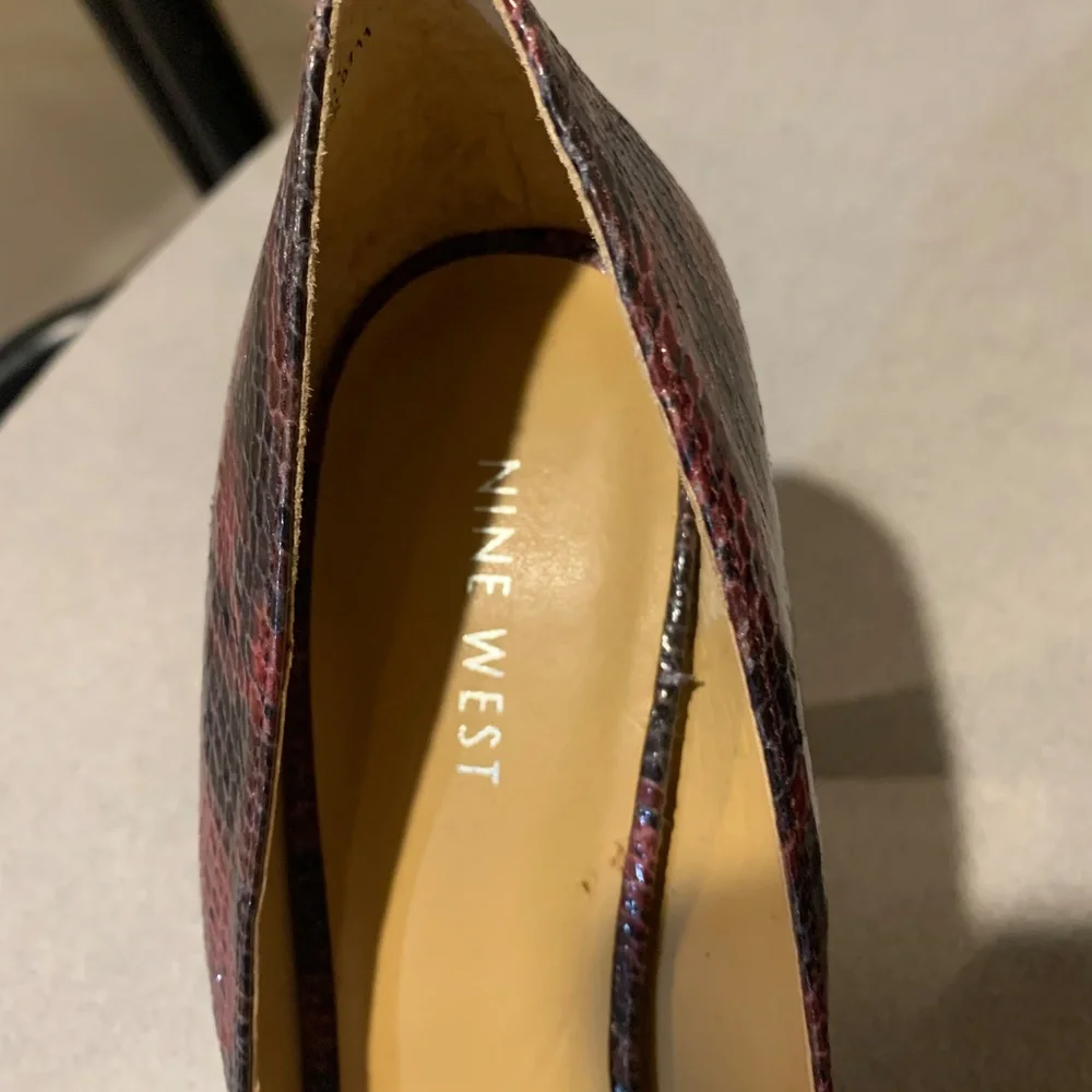 Nine West nwob burgundy
