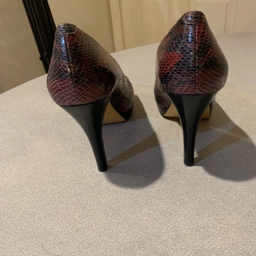Nine West nwob burgundy