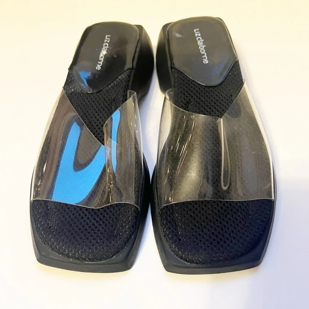 Liz Claiborne liz claiborne