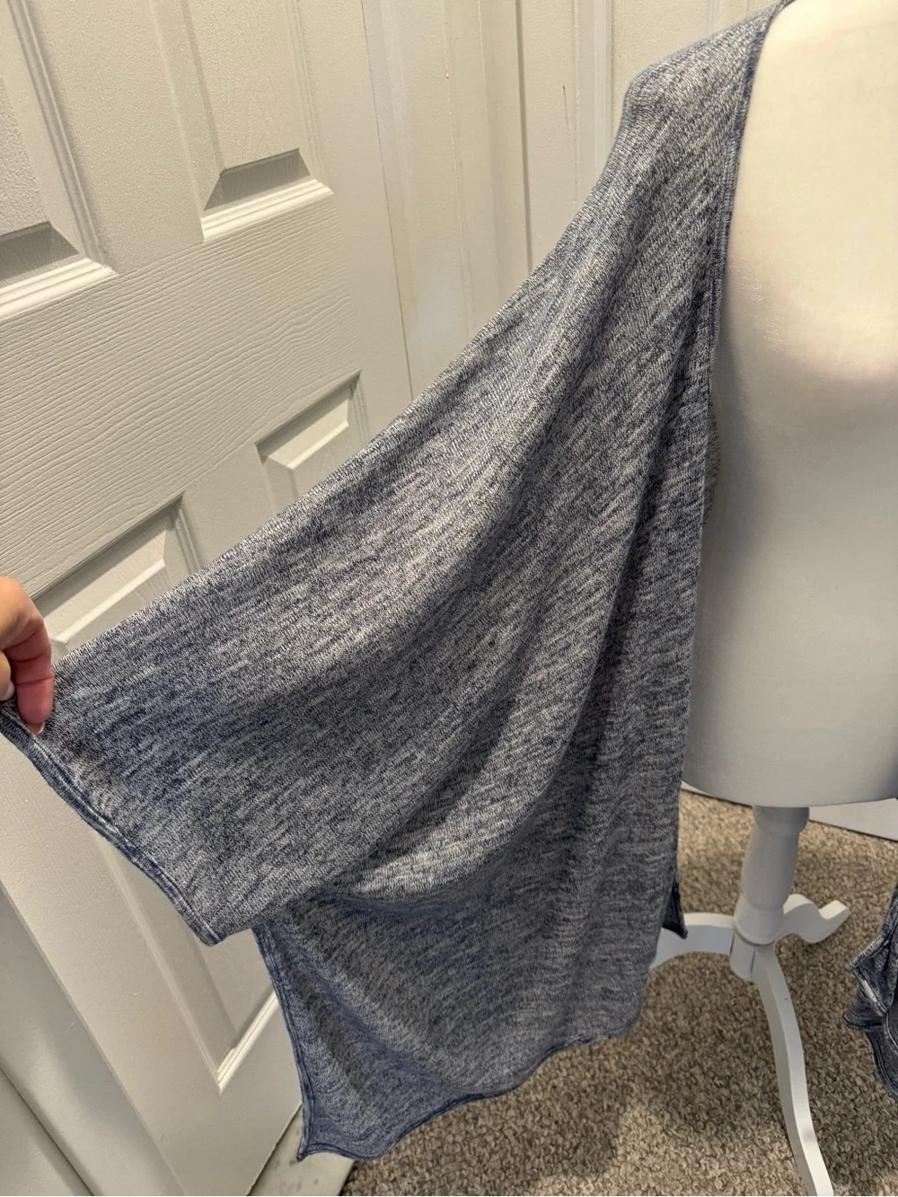 UK2LA drape versatile