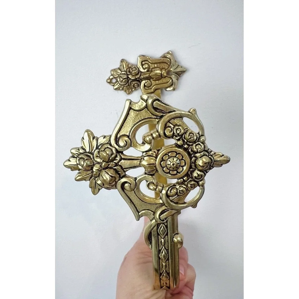 Vintage Ornate Brass Curtain Tie Back/towel Holder Floral Victorian Large