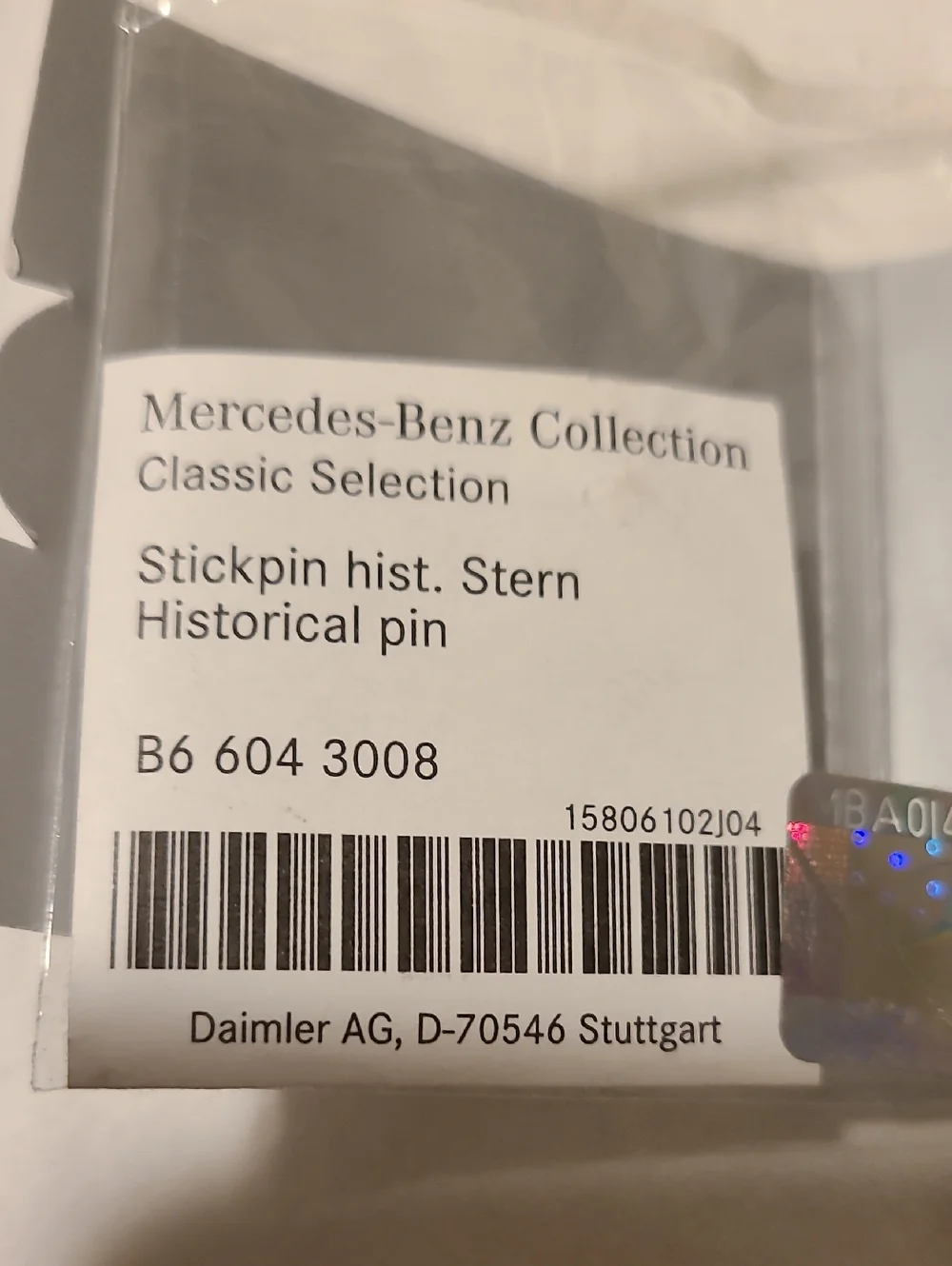 Mercedes Benz carabiner size tags