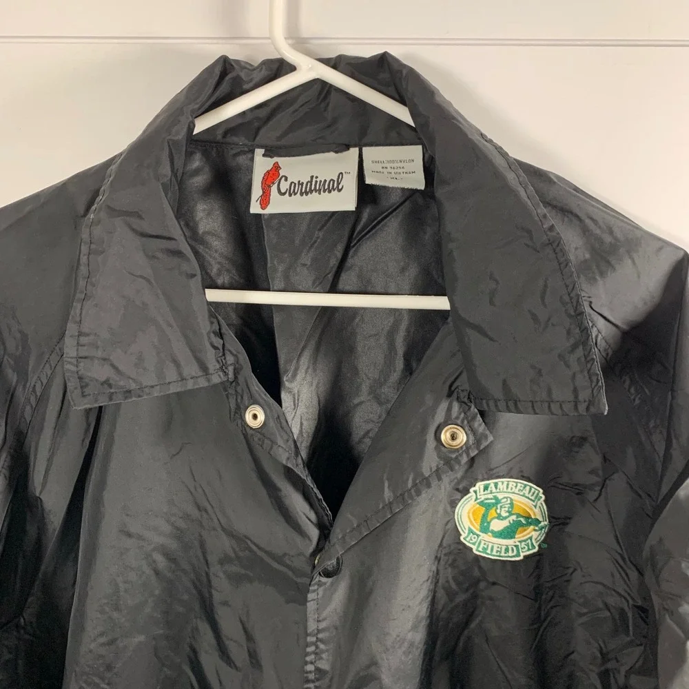 Cardinal vintage black