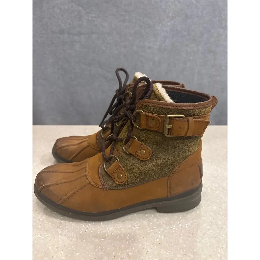 UGG cecile ankle