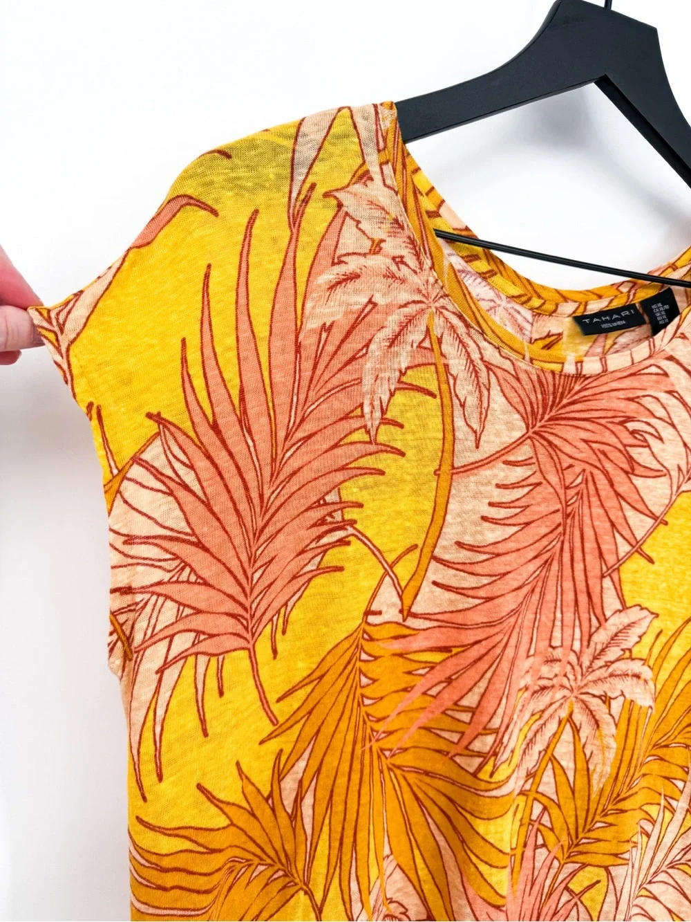 Tahari 100% Linen Tropical Palm Print Top Button Back Yellow XL