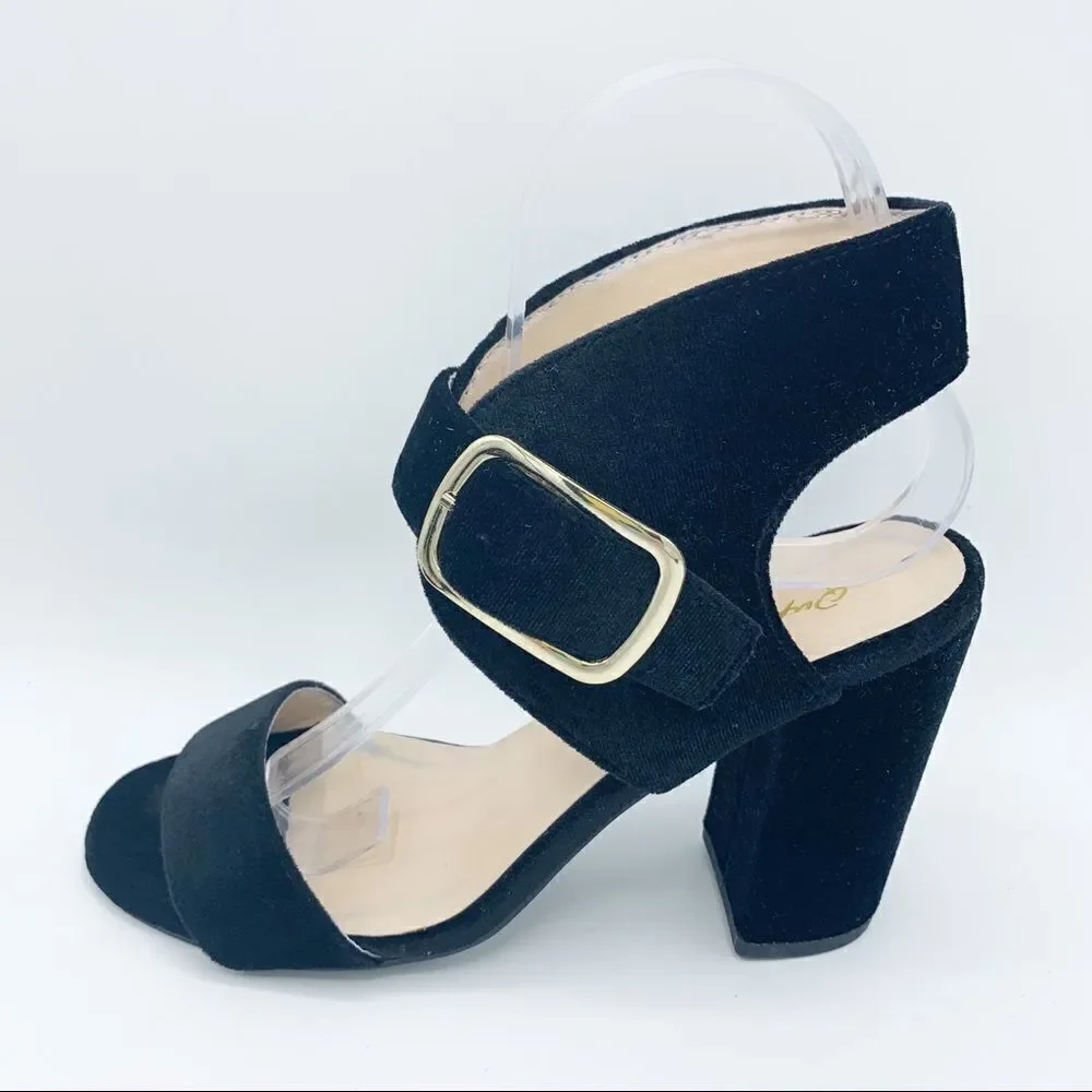 Qupid please sandal