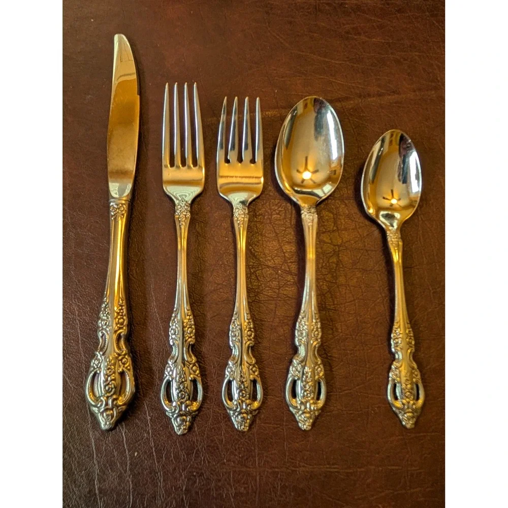 Oneida more teaspoon spoon