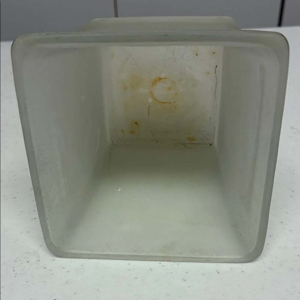 None elegant frosted