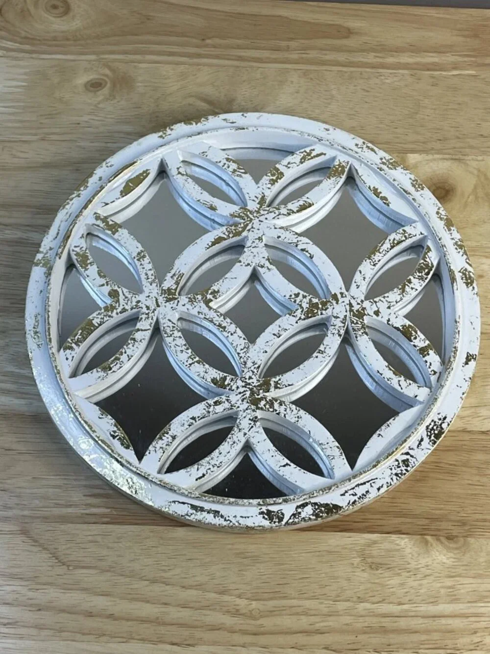 Unbranded rustic round