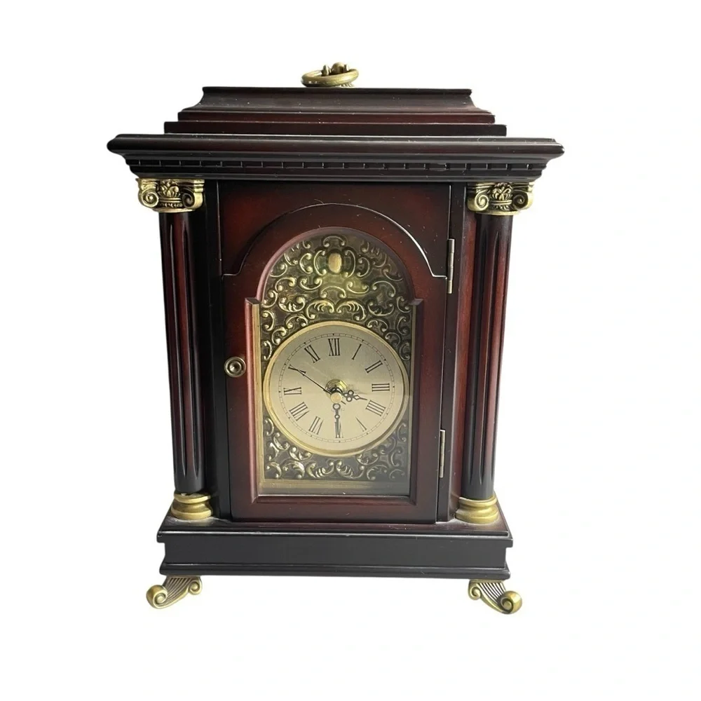 Vintage Bombay Company Horloge Belmont NOT WORKING! Cherry Wood Mantle Clock