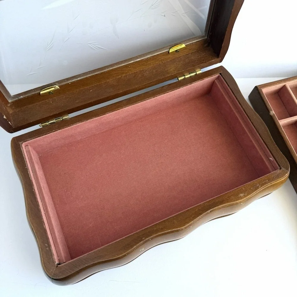 N/A vtg wood