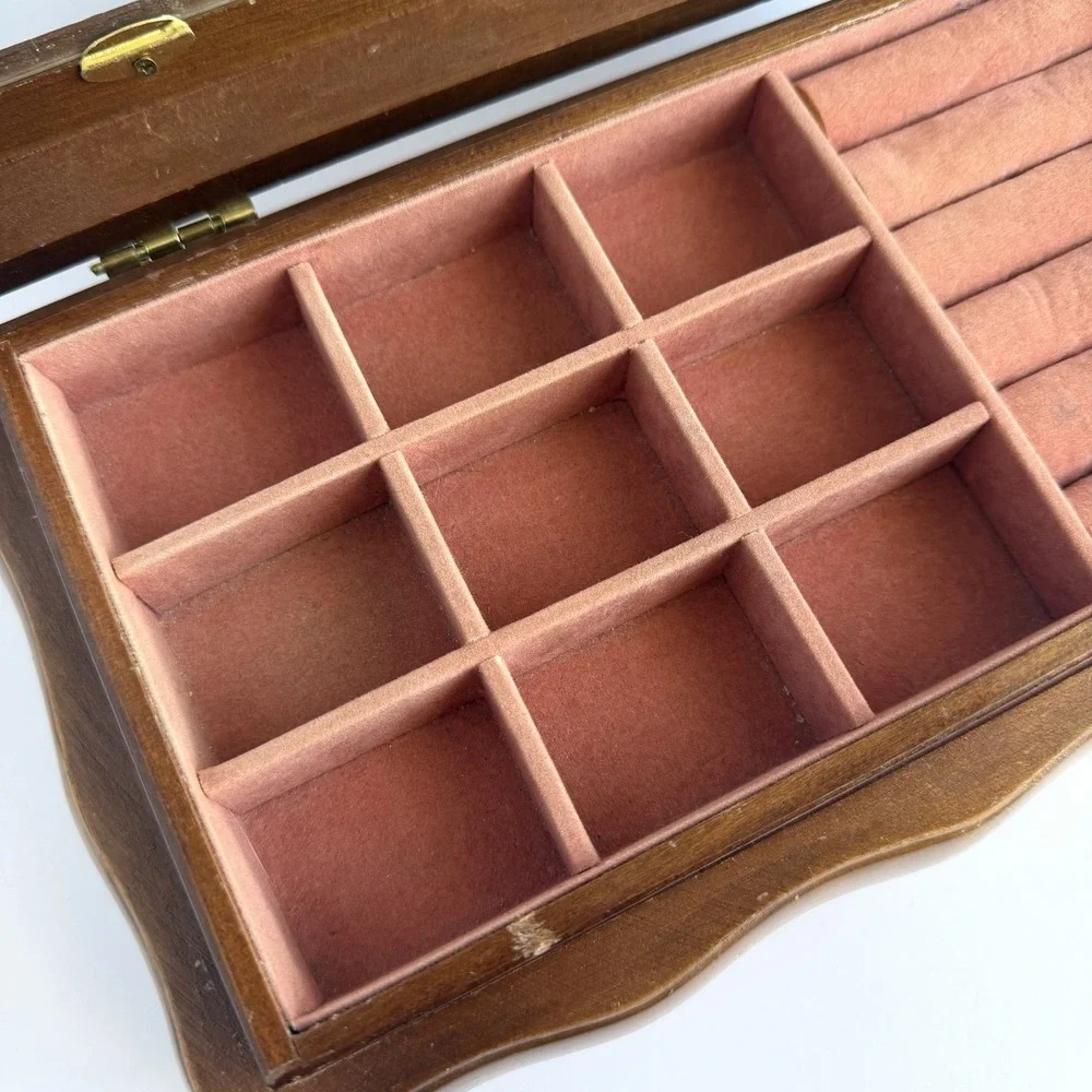 N/A vtg wood