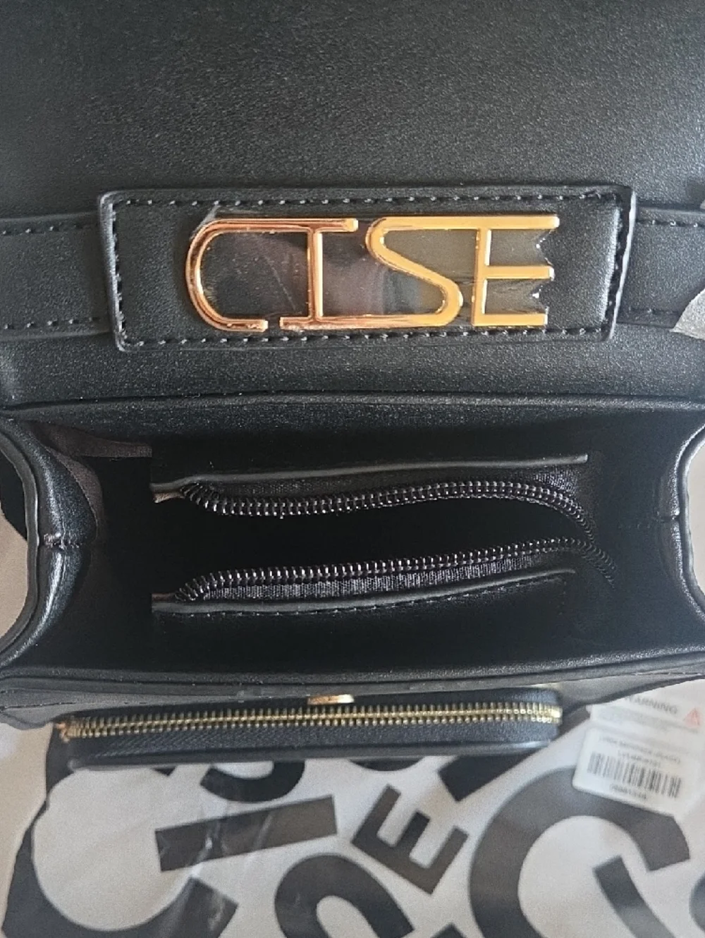 CISE straps—two from effortlessly