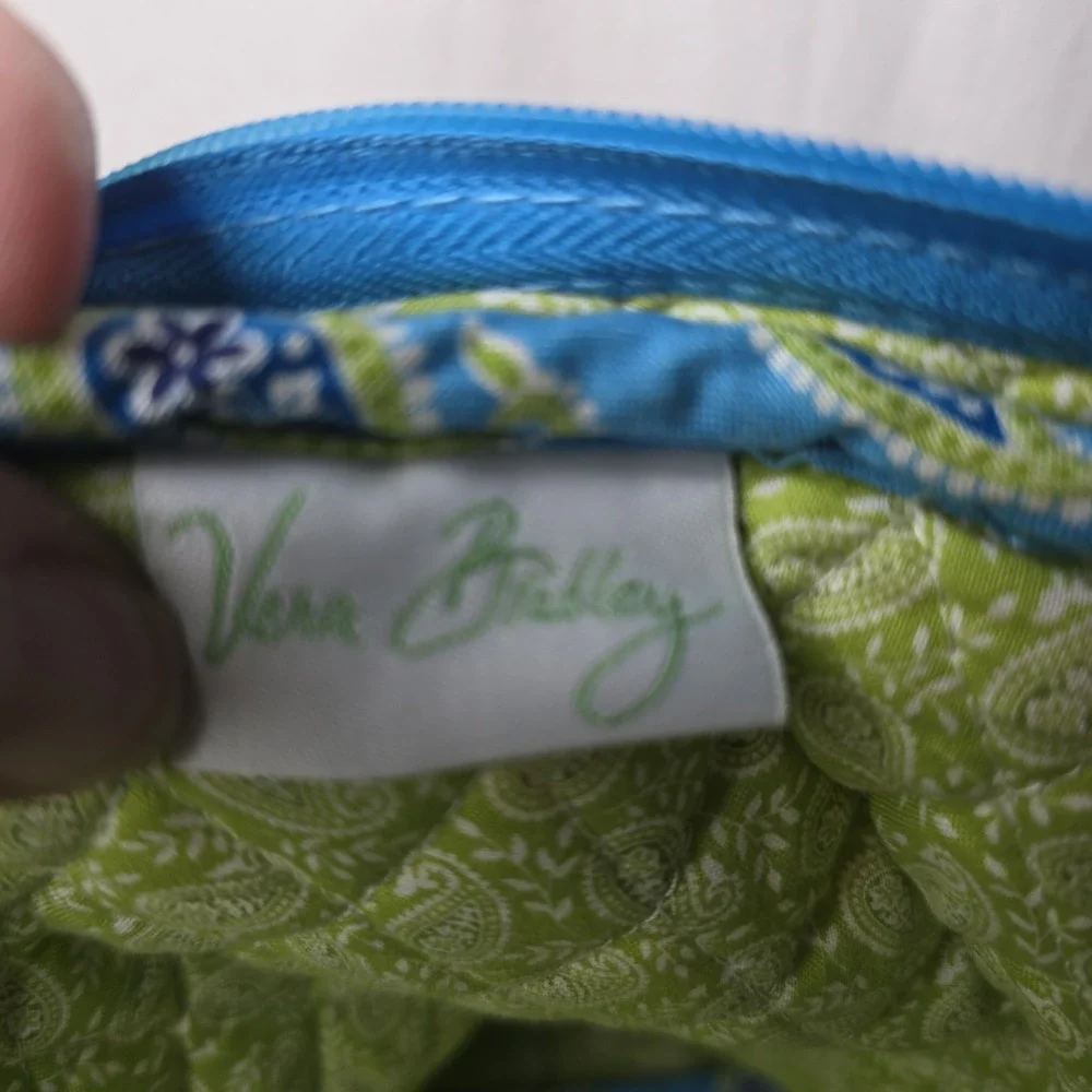 Vera Bradley measures approximately