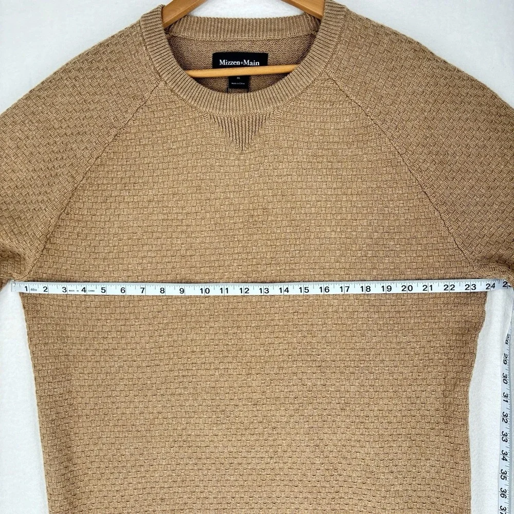 Mizzen + Main hillcrest crewneck