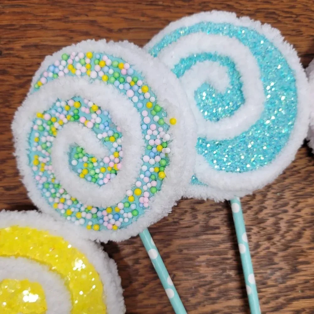 Hand Crafted 🍬🍭 these