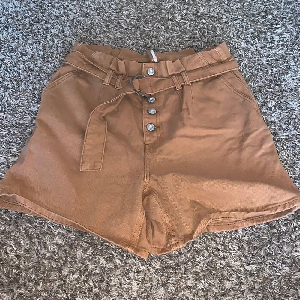 Free people brown high-rise shorts, size 6.