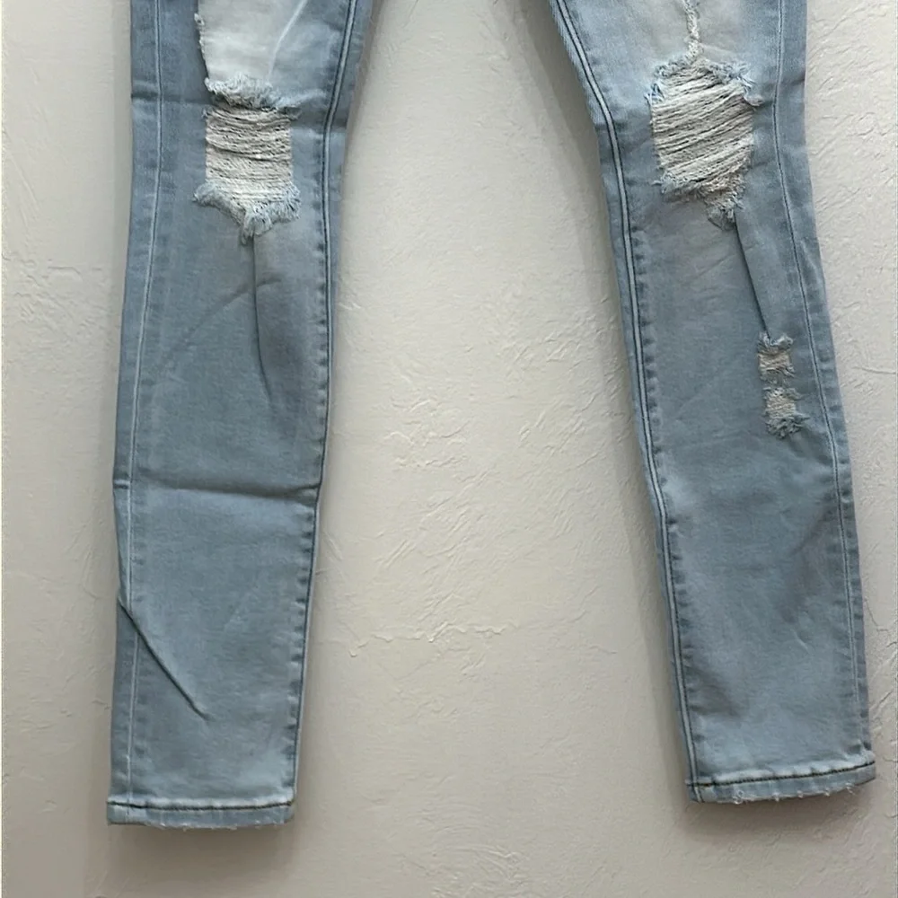 Zenana Outfitters tags pocket wash