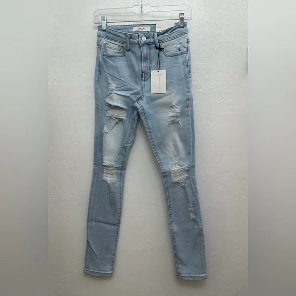 Zenana Outfitters inseam off up