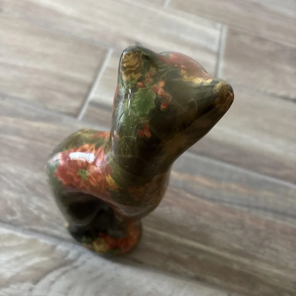 Vintage Cat Decoupage Look Poinsettia Green Floral Figurine Statue 9