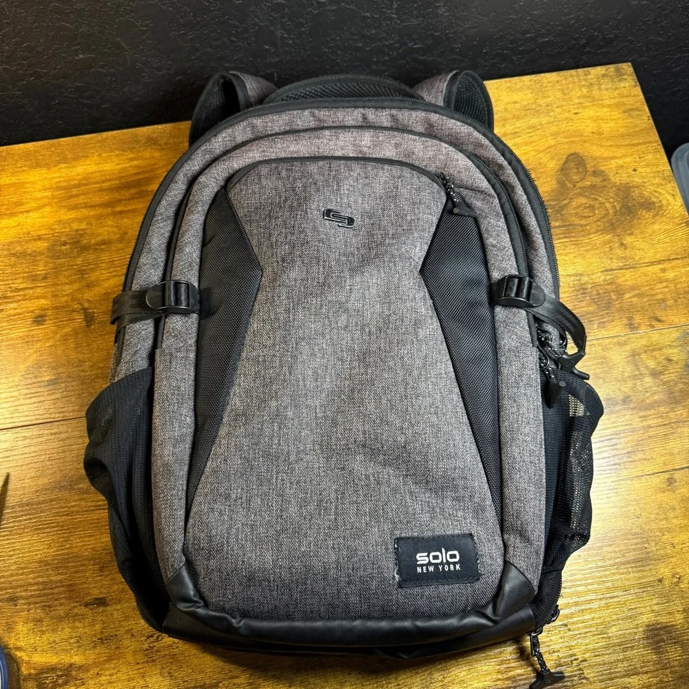 Solo New York Re:solve UBN760 Grey Recycled PET Polyester Laptop Backpack OS